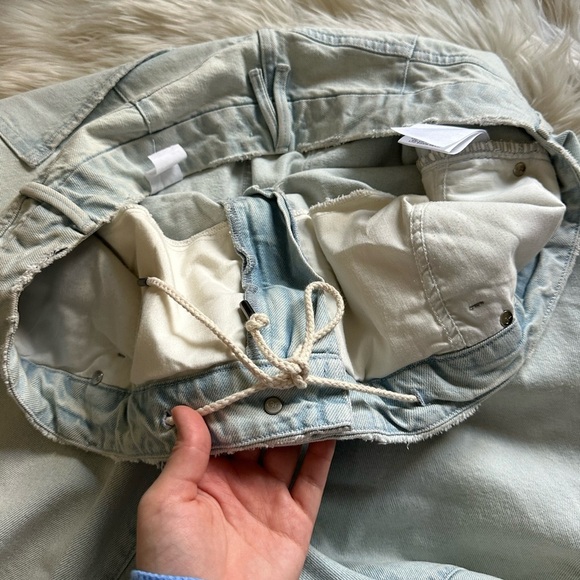 GOOD AMERICAN Good 90s Drawstring Jean - Picture 12 of 13